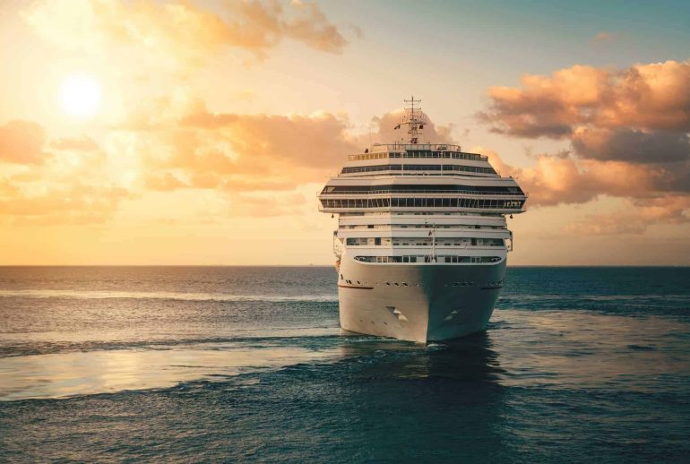 cruise-ship.jpg